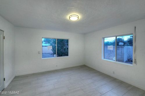 2101 Copper St, Tucson AZ  85719-3213 exterior