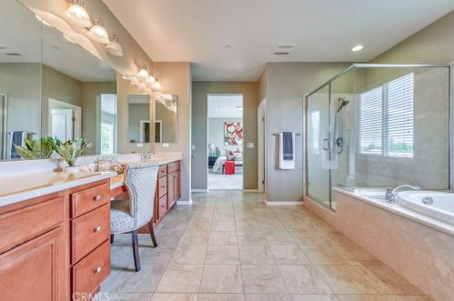 44329 Marcelina Ct, Temecula CA 92592-1391 exterior