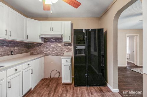 2114 Jarman St, Meskegon MI  49444-1243 exterior