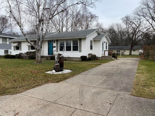 2374 Blodgett St, Meskegon, MI 49441-1518