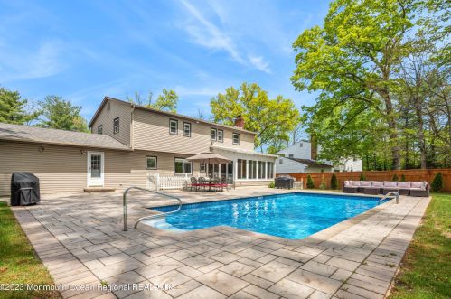 3 Halifax Dr, Morganville, NJ 07751-1308