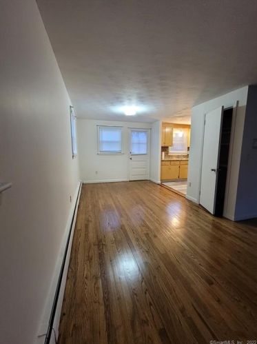 60 4th St, New Britain CT  06051-1722 exterior