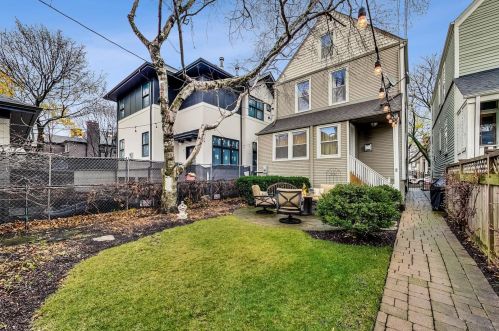 3852 Seeley Ave, Chicago IL 60659-4324 exterior