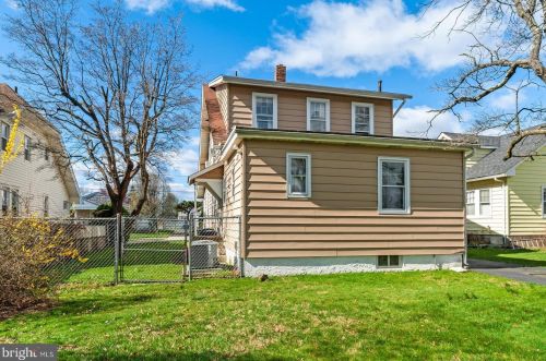 752 Pilgrim Ave, Trenton, NJ 08648-4617