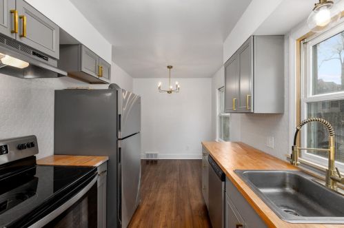 1745 Philadelphia Ave, Grand Rapids MI 49507-2839 exterior