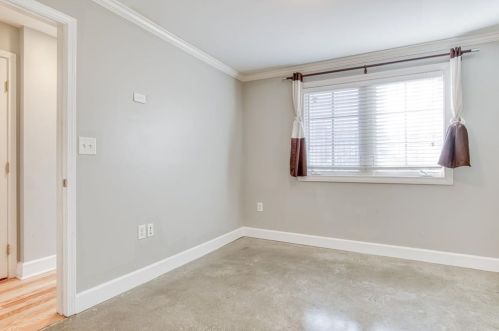 706 Cosmopolitan Dr, Atlanta GA 30324-3615 exterior