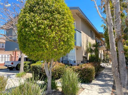 220 E St, Oxnard, CA 93030-5735