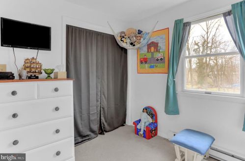 407 Meade Ave, Hanover PA 17331-3622 exterior