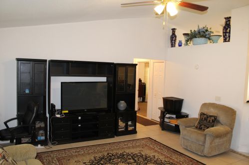 2109 Matanzas Ave, Fort Pierce FL 34946-5534 exterior