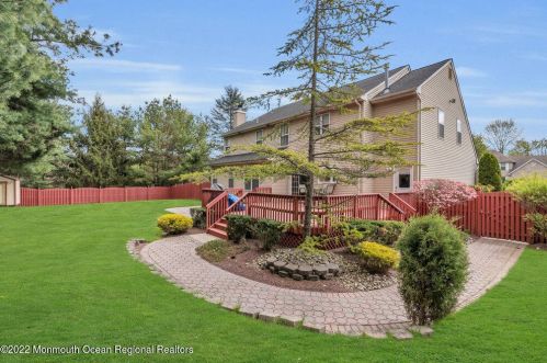 100 Serpentine Dr, Morganville NJ 07751-1400 exterior