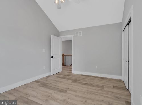 393 Hoover Ave, Berkeley Township NJ 08721-2866 exterior