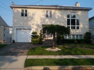 325 Mayfair Dr, Brooklyn NY  11234-6930 exterior