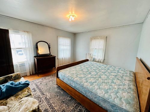 1285 Ransom St, Meskegon MI 49442-3327 exterior