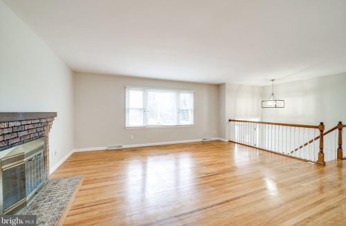 4110 Duvawn St, Alexandria VA 22310-2022 exterior