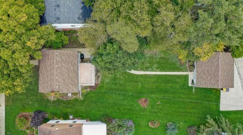 2128 93, Milwaukee WI 53226-2608 exterior