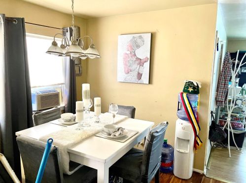 2116 9 Ave, Broadview IL 60153-1919 exterior