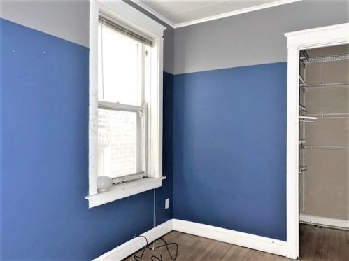 2333 Hoyne Ave, Chicago IL 60643-1816 exterior