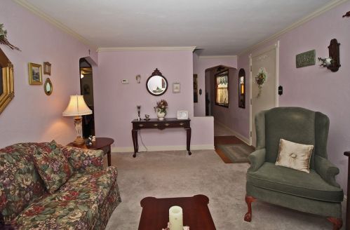 1238 Arrowood Dr, Pittsburgh PA 15243-1804 exterior