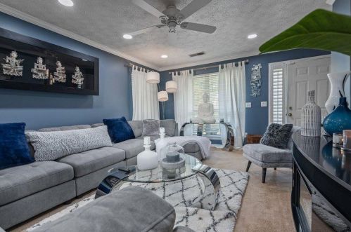 1282 Summerstone Trce, Austell GA exterior