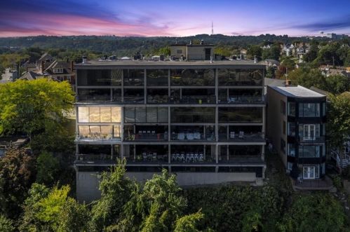 812 Grandview Ave, Pittsburgh PA 15211-1466 exterior