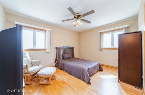 4807 Chester Ave, Chicago IL 60706-2927 exterior