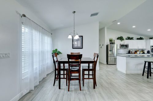 2356 Savona Blvd, Fort Pierce FL  34953-2215 exterior