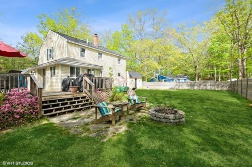 86 Mnr Rd, Concord NH 03303-1901 exterior