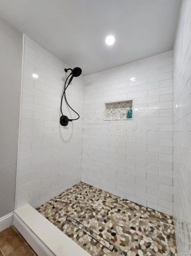 222 Thorpe Ave, Meriden CT  06450-9206 exterior