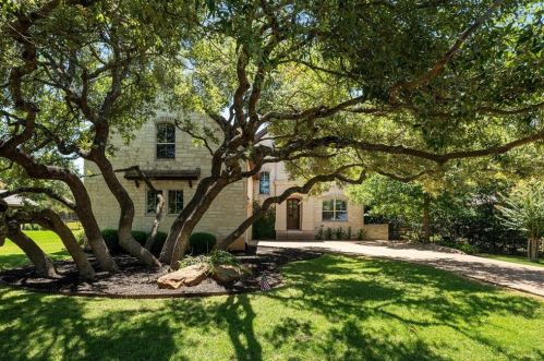 6 Drifting Wind Run, Austin TX  78738-1433 exterior