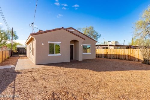 4126 Glenn St, Tucson AZ 85716-2239 exterior