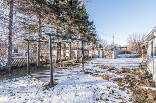 8115 Joseph Ave, Milwaukee WI exterior