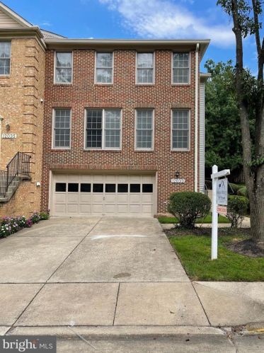 12033 Saw Mill Ct, Silver Spring, MD 20902-1881