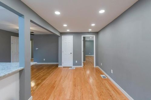 2699 Lincoln Ct, Atlanta GA 30318-6133 exterior