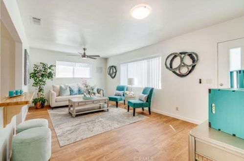 8511 Rose St, Bellflower CA 90706-6376 exterior