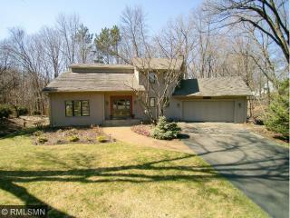 4700 Maple Hill Dr, Orono, MN 55331-2100