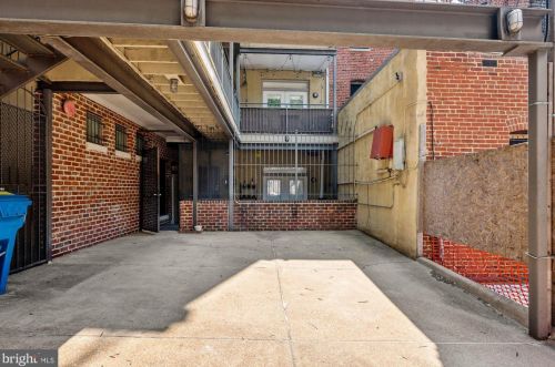 1514 21st St, Washington DC  20036-1009 exterior