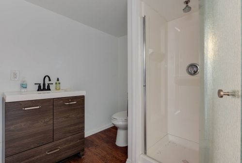 1403 2 Ave, Broadview IL 60153-2212 exterior