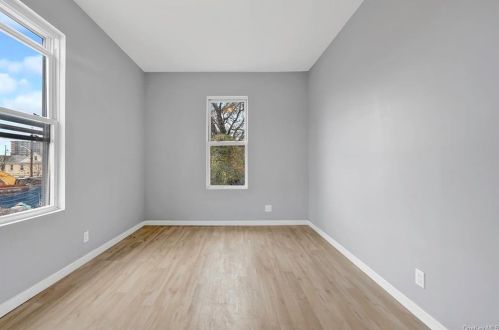 11 Cortlandt St, Mount Vernon NY 10550-2700 exterior