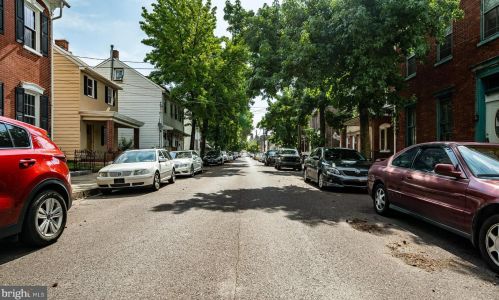 3 Walnut St, Pottstown PA 19464-5418 exterior