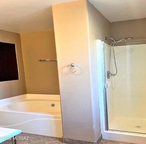 8870 Mountain Spring Dr, Tucson AZ  85747-5659 exterior