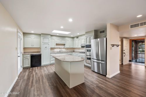 4441 Bear Canyon Rd, Tucson AZ  85749-9649 exterior