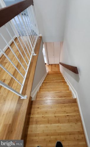 8124 Bonaire Ct, Silver Spring MD 20910-4663 exterior