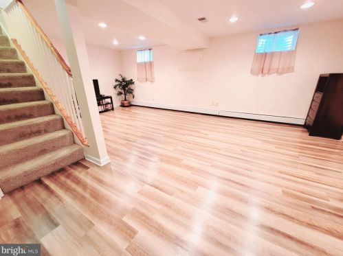 205 Baltimore Ave, Glen Burnie MD 21061-3852 exterior