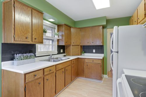 3508 Centerville Rd, Saint Paul MN 55127-7104 exterior