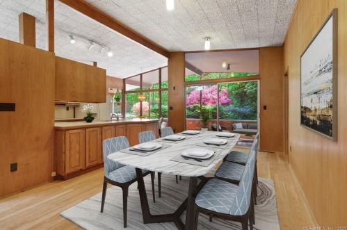 24 Beckwith Rd, Deep River CT 06419-1105 exterior