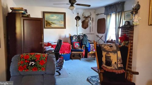 13 Atlantic Dr, Lewes DE 19958-1765 exterior