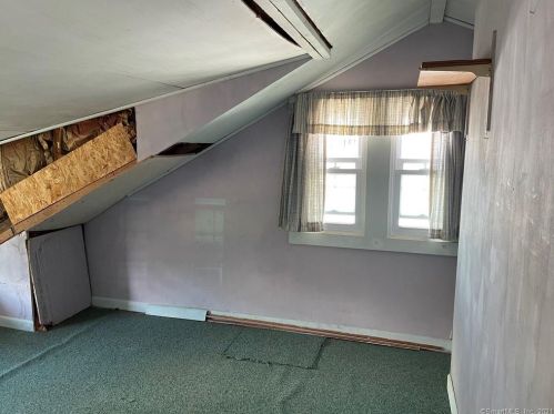 479 Commonwealth Ave, New Britain CT 06053-2404 exterior