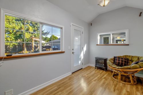 3231 Ida Dr, Concord CA  94519-2136 exterior