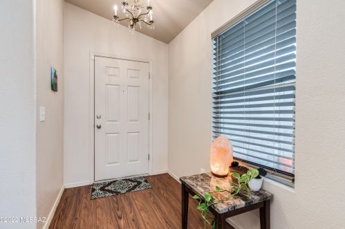 6476 David Dr, Tucson AZ 85730-1813 exterior