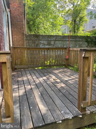 1526 18 St, Philadelphia PA 19146-4744 exterior